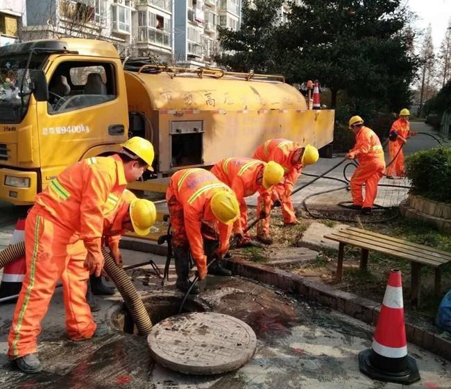 什玲镇市政管道清淤