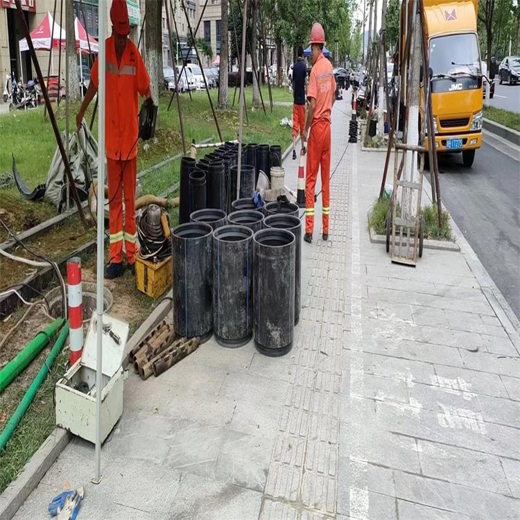 什玲镇管道短管置换修复